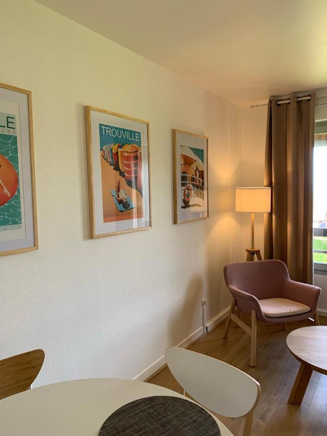 L'Appartement Vue Mer De La Villa Des Rosiers - Trouville Sur Mer Trouville-sur-Mer Exterior foto